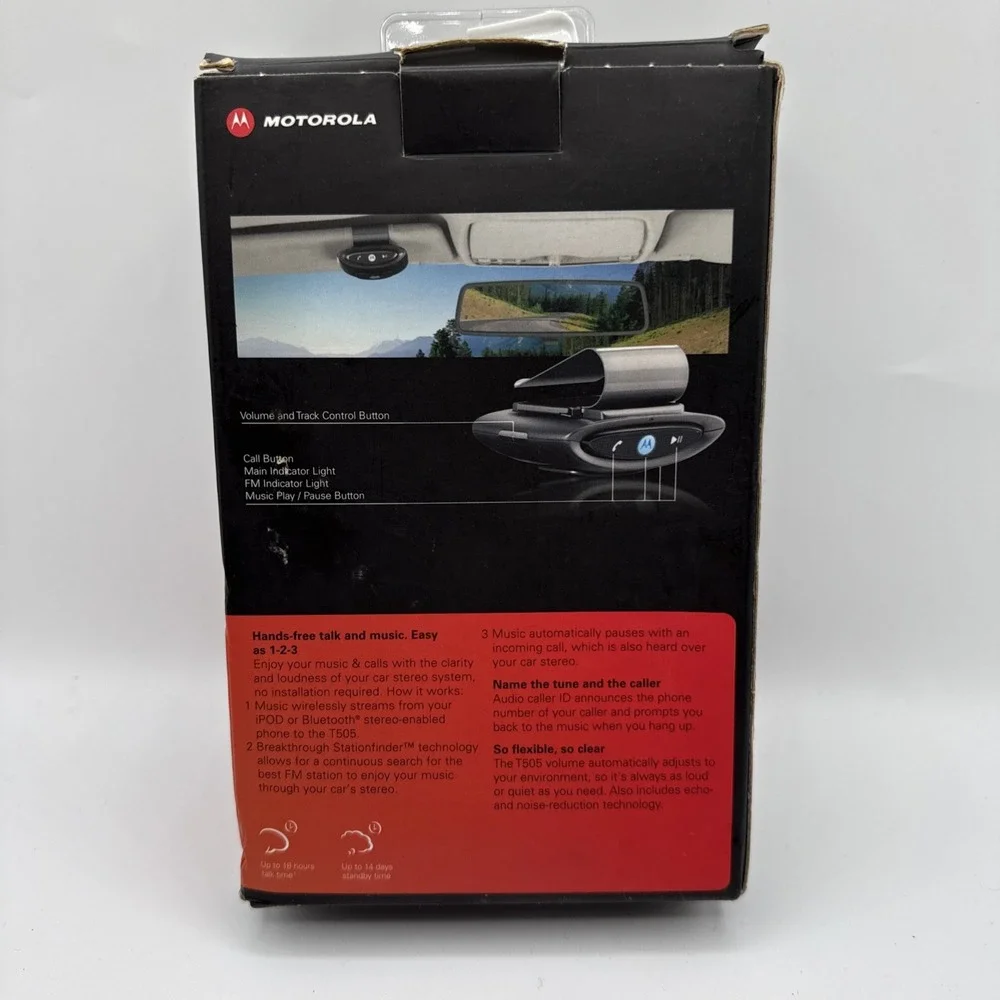MOTOROLA™ T505‎ Bluetooth® In-Car Speakerphone w Digital FM Transmitter Wireless